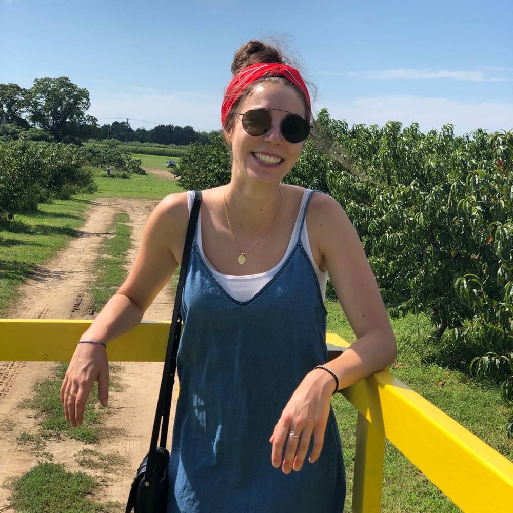 Meet your Posher, Nicole